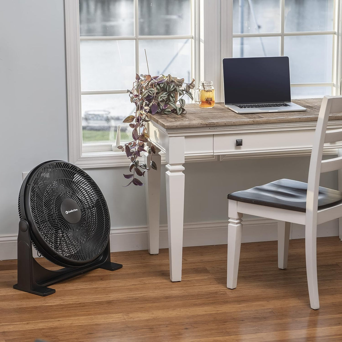20-Inch High-Velocity Floor Fan with 3 Speeds, Black D43406